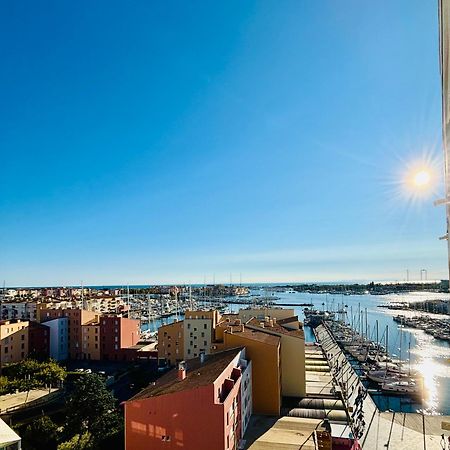 Апартаменты Centre Port,Vue Panoramique,Clim,Balcon,Wifi Агд Экстерьер фото