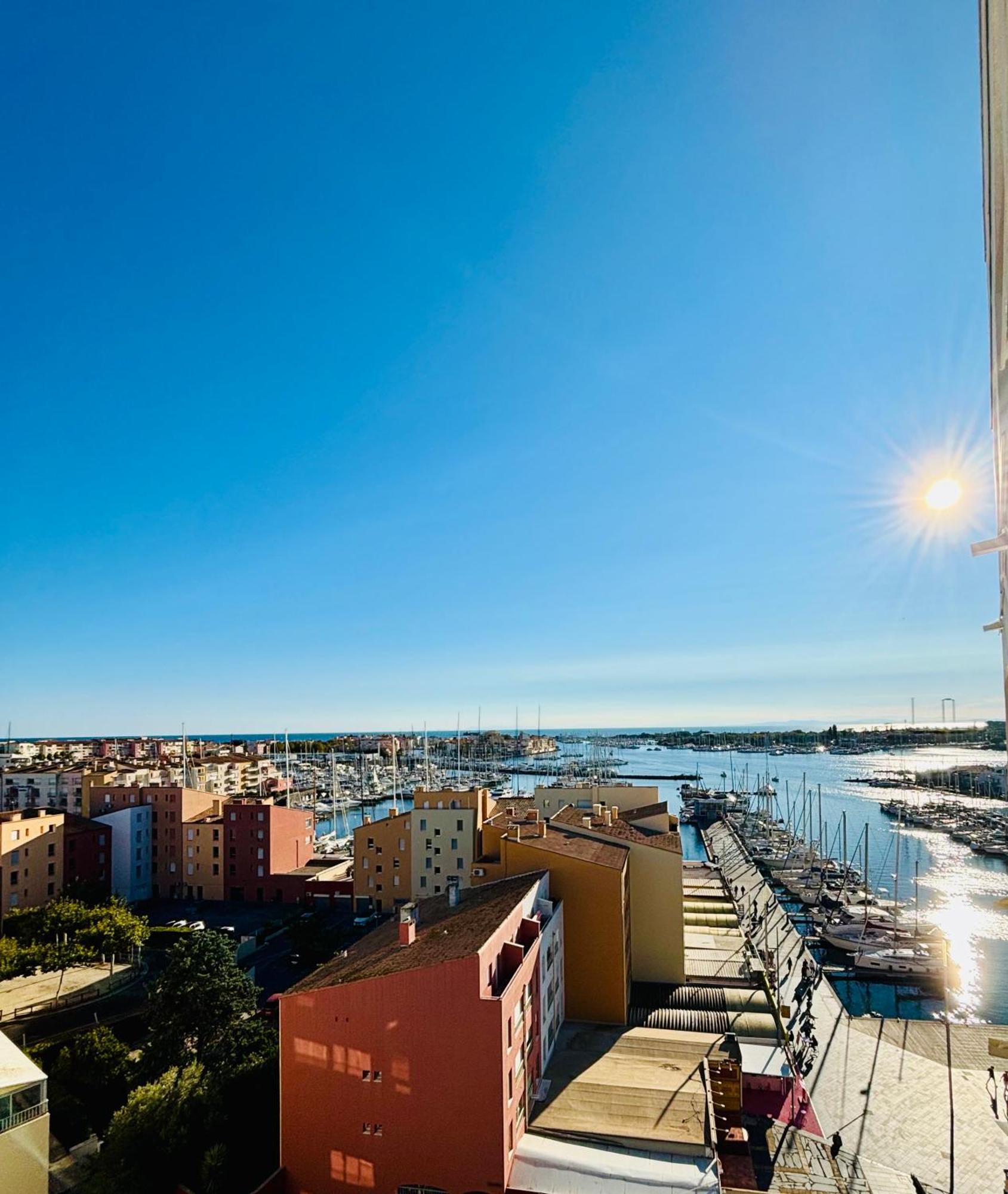 Апартаменты Centre Port,Vue Panoramique,Clim,Balcon,Wifi Агд Экстерьер фото