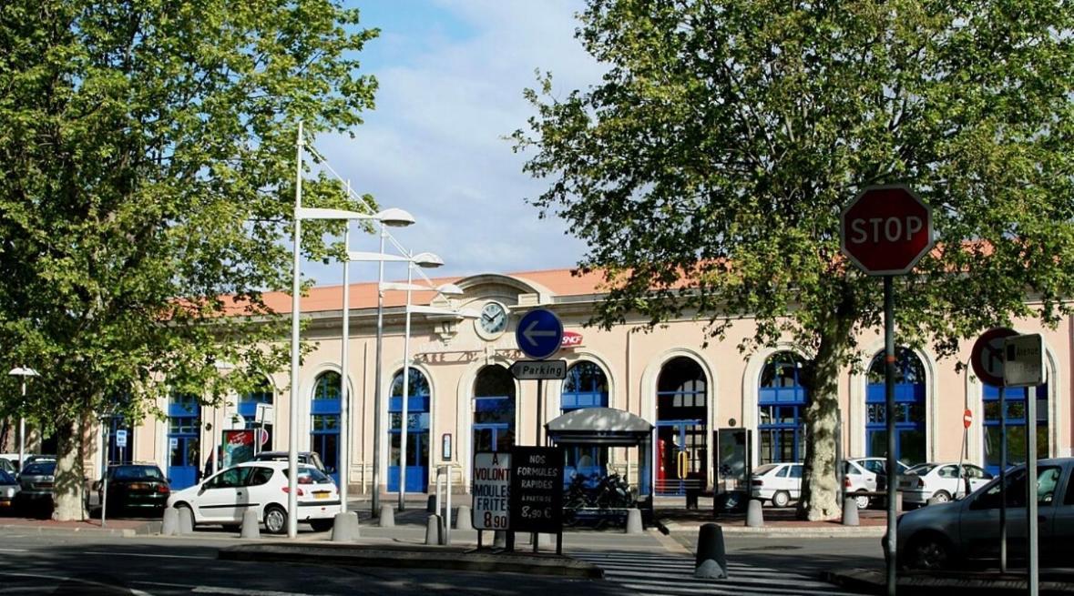 Апартаменты Centre Port,Vue Panoramique,Clim,Balcon,Wifi Агд Экстерьер фото